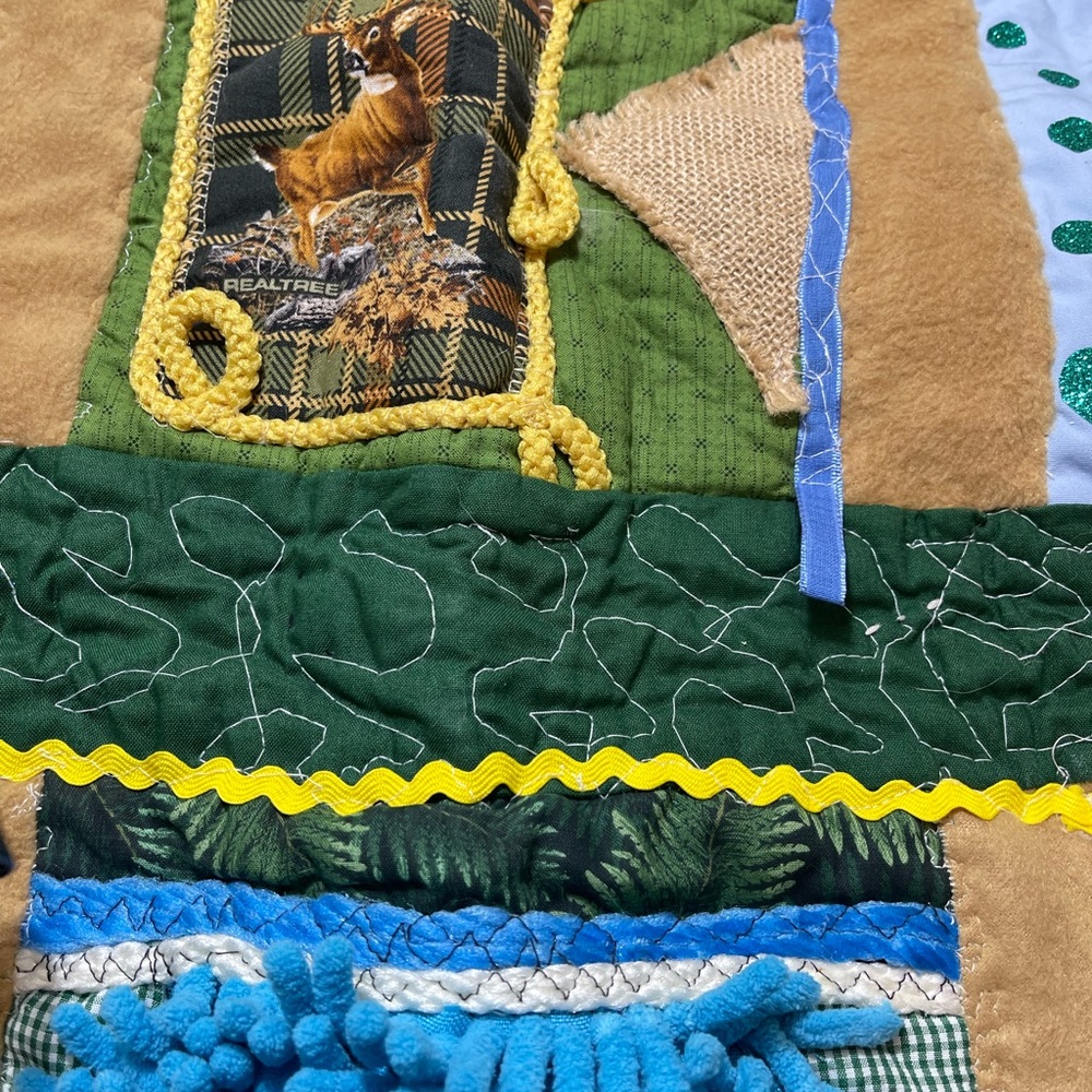 Loving the outdoors...fidget quilt - Picture 4 of 11